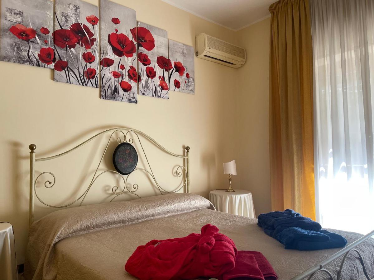Lady House Διαμέρισμα Ρέτζιο ντι Καλάμπρια Εξωτερικό φωτογραφία